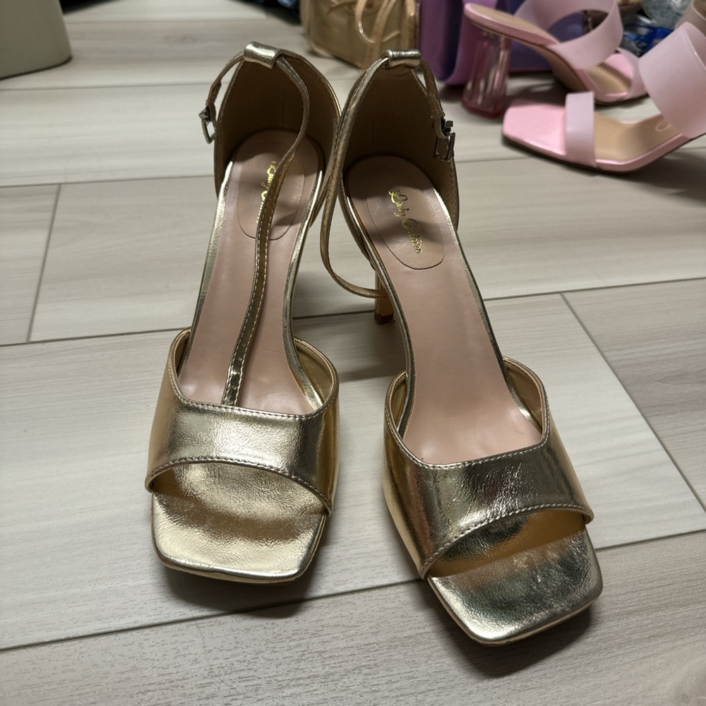 cute square toe mid height open toe heels